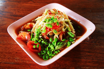 som tam green papaya salad popular Thai food