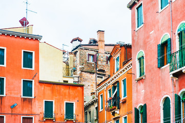 Fototapeta na wymiar Colorful buildings in Venice, Italy.