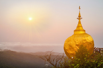 Golden Rock kyaiktiyo Myanmar