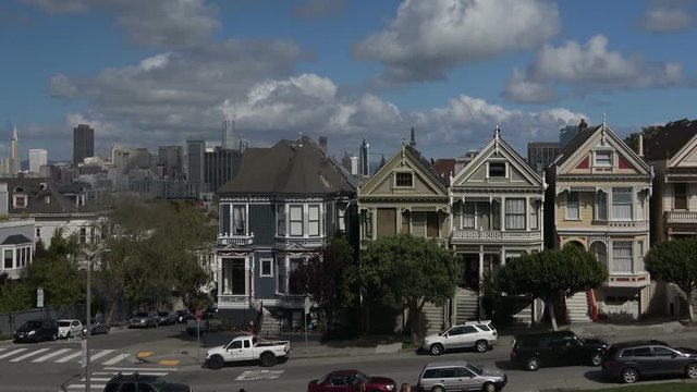 Painted Ladies, the famous victorian homes at Alamo Park, San Francisco