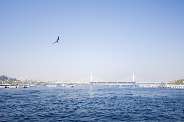 Fototapeta na wymiar Golden Horne, Halic Bridge, Istanbul, Turkey