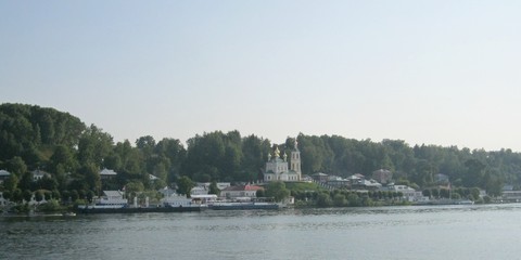 Naklejka premium Panorama, river, city, skyline