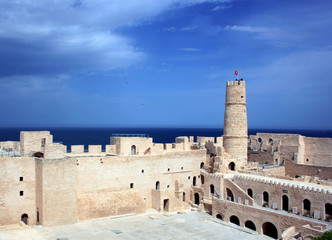 Fototapeta premium Africa, Tunisia, Monastir, may 9, 2017, the fortress of Ribat