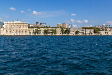 Obraz premium Istanbul, Turkey. Dolmabahce - the palace of the Ottoman sultans on the European side of the Bosphorus on the border of the Besiktas and Kabatas districts