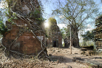 Fototapeta na wymiar Prasat Chrap ruin, Koh Ker temple complex, Cambodia