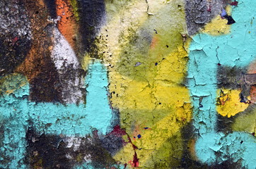 Farbe auf alter Mauer