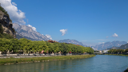 Etschradweg bei Trient