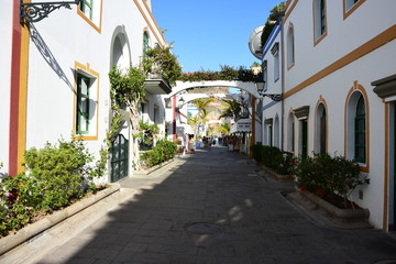 Fototapeta na wymiar schöne Stadt auf Gran Canaria 