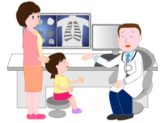 病院で診察を受ける子供。母親が付き添っている。