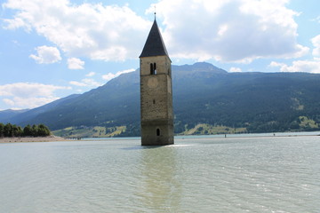 Il campanile di Resia