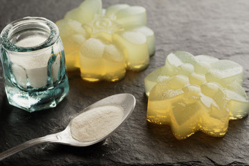 Agar agar citrus jelly dessert