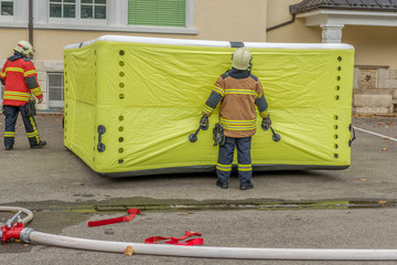 Sprungkissen Feuerwehr