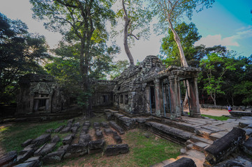 Tempel Ta Phrom- Vom Dschungel &uuml;berwuchertes Bauwerk der Khmer