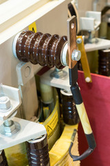 The high-voltage switch, element of the cell