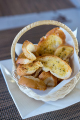 Garlic bread in the basket.