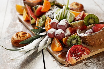  Tray with different fruits