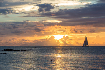 Fototapeta na wymiar Mauritius Sunset at the Beach