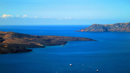 Fototapeta na wymiar Caldera View in Santorini, Greece