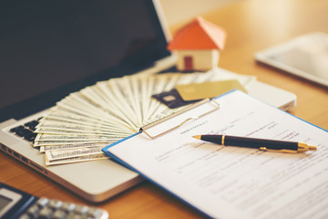 Contract for the sale of a New Home (lorem ipsum - fake text)