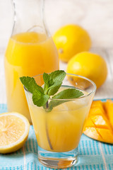 mango lemonade