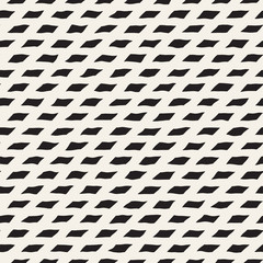 Hand drawn lines seamless pattern. Abstract geometric tiling background. Freehand black and white texture.