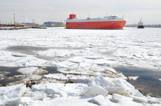 Cargo ship in the waters of the port.