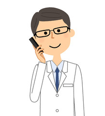 白衣の男性　電話