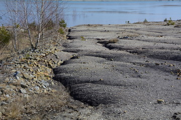 Am Ufer des neuen Sees..