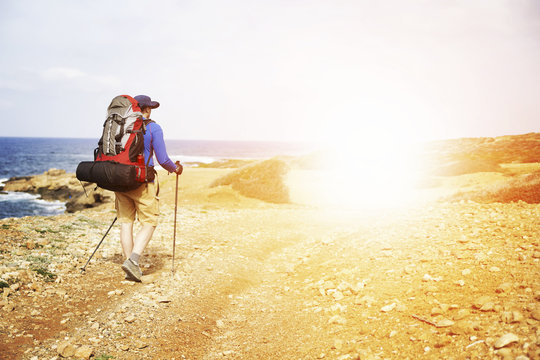 The E4 pedestrian route that runs through Cyprus begins in Larnaca and ends in Paphos with a length of 640 km.
