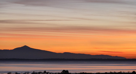 Berge vor Sonnenuntergang in Griechenland