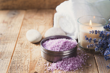 Fototapeta na wymiar Lavander salt with natural spa products and decor for bath