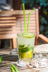 glass, refreshing, slice, mojito, mohito, juice, ice, mint, lemon, drink, beverage, background, alcohol, citrus, cocktail, cool, cold, tropical, lime, sugar, refreshment, sour, syrup, rum, summer, liq