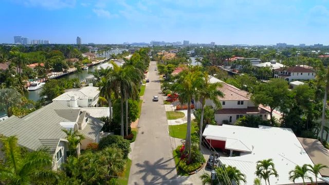 Aerial video rich homes mansions Fort Lauderdale Florida 4k 60p