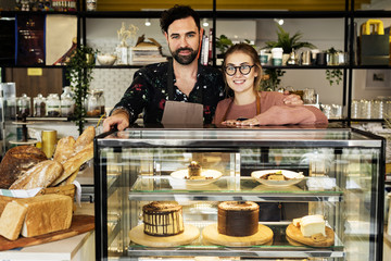 Cake cafe small business owners