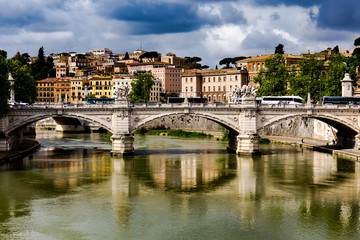 Fototapeta na wymiar Reflections in Rome.
