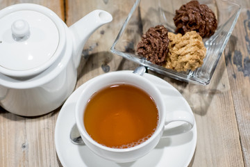 tea with dessert