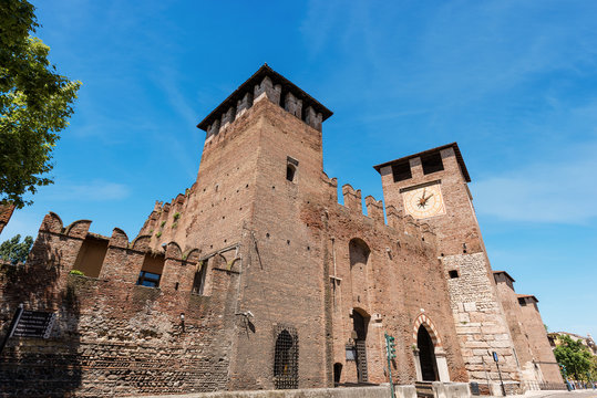 Castelvecchio - Medieval Old Castle - Verona Italy