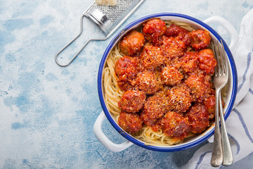 spaghetti pasta with meatballs in tomato sauce