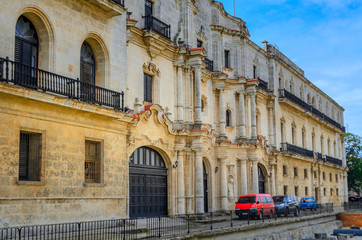 Fototapeta na wymiar a building built in the classical colonial style, Havana, Cuba