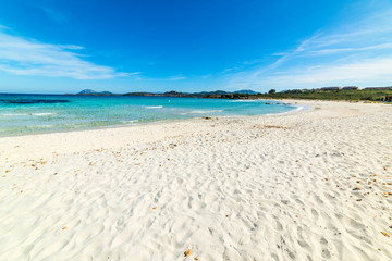 White sand and turquoise water in Rena Bianca beach