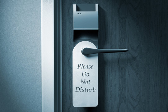 3D rendering of a knob of a hotel door with "Please do not disturb" tag