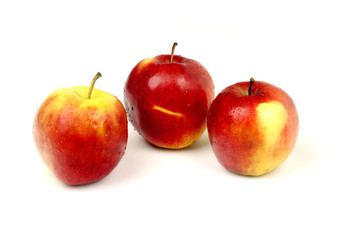 red apple