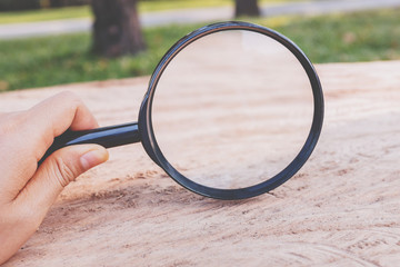 Picture of a single magnifier