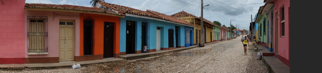 Panorama einer bunten Straße, Trinidad Kuba