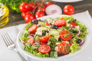 Fresh spring salad with vegetable