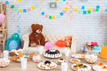 Obraz premium Happy birthday party. Background of the festive table. Background of the birthday.