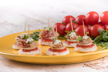 Canapes with bacon