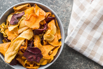 Mixed fried vegetable chips
