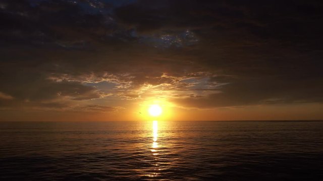  Professional video of Sunset in 4K