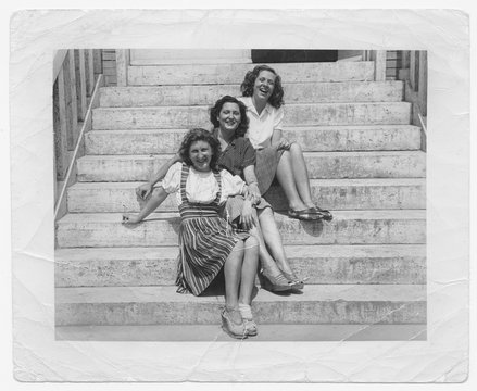 Happy women friends in 1945